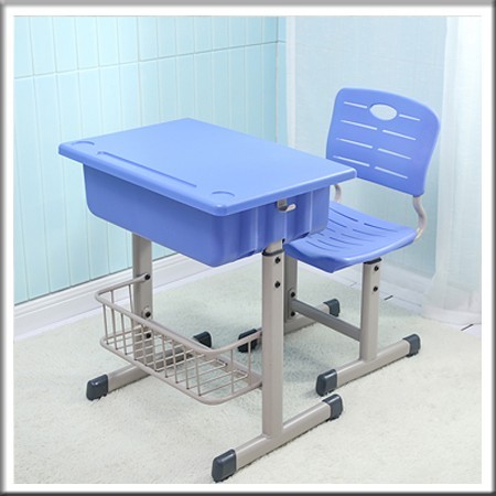 单柱塑钢课桌椅