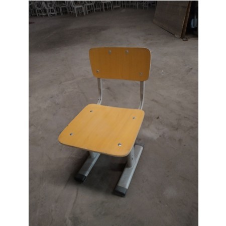 课桌椅015